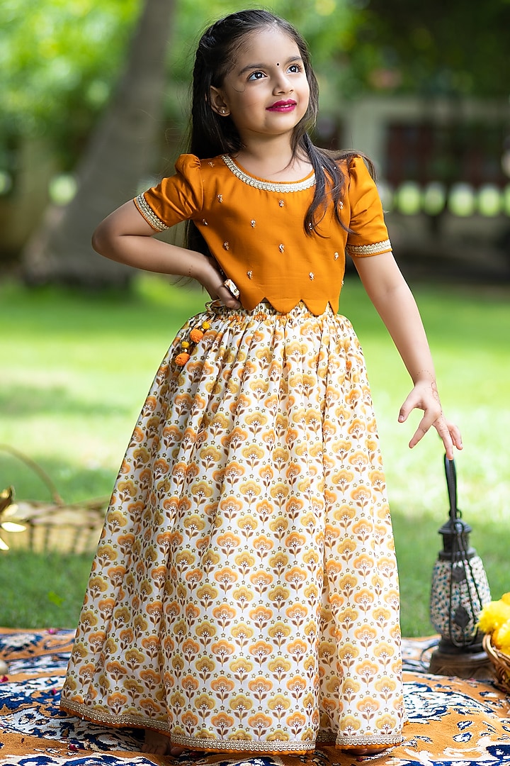 Orange Muslin & Cotton Satin Hand Lacework Lehenga Set For Girls by Littleduds Baby Boutique at Pernia's Pop Up Shop