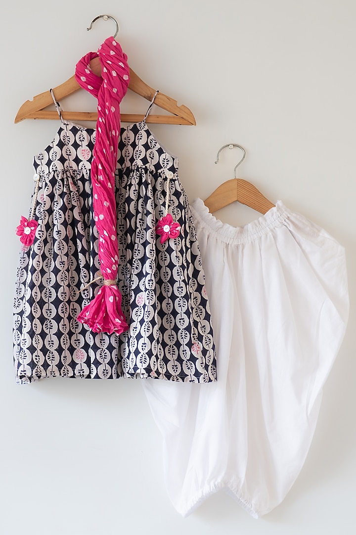 Black Cotton Hand Block Printed Kurta Set For Girls by Love the World Today at Pernia's Pop Up Shop