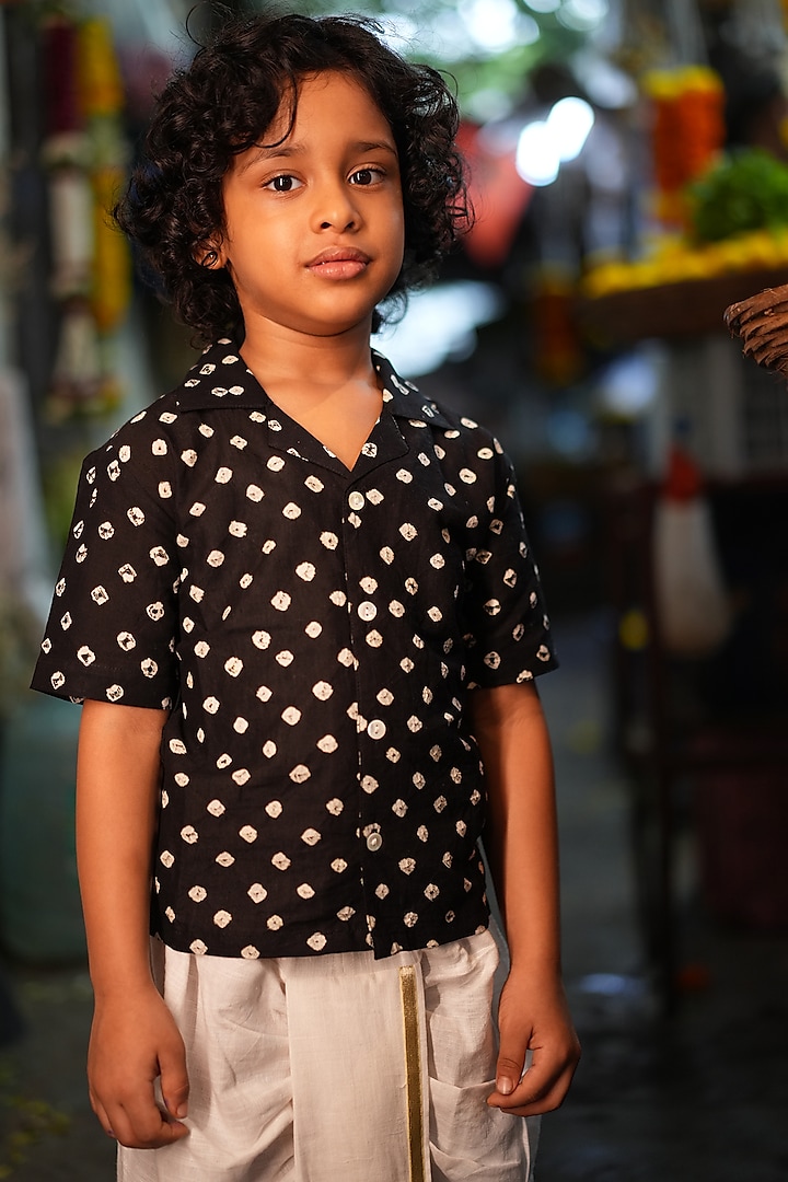Black Cotton Bandhani Printed Shirt For Boys by Love the World Today