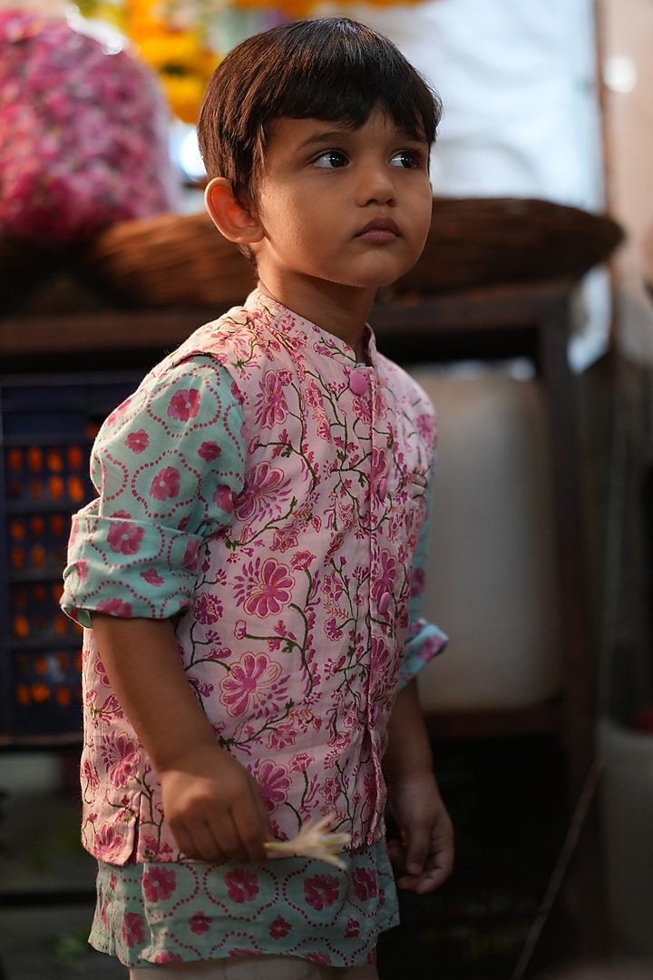 Pink Cotton Hand Block Printed Bundi Jacket With Kurta For Boys by Love the World Today