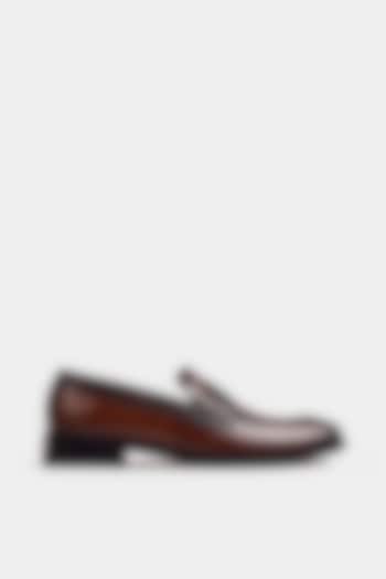 Brown Hand-Weaved Loafers by Luxuro Formello