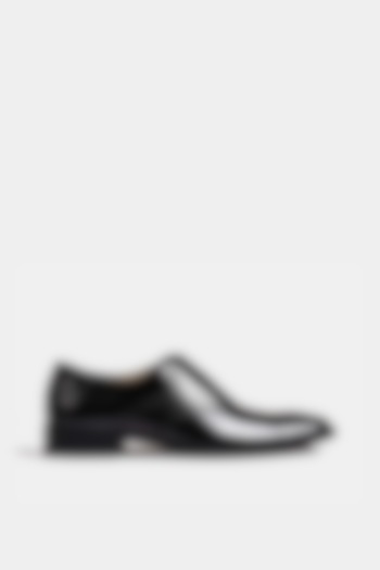 Black Calf Leather Shoes by Luxuro Formello