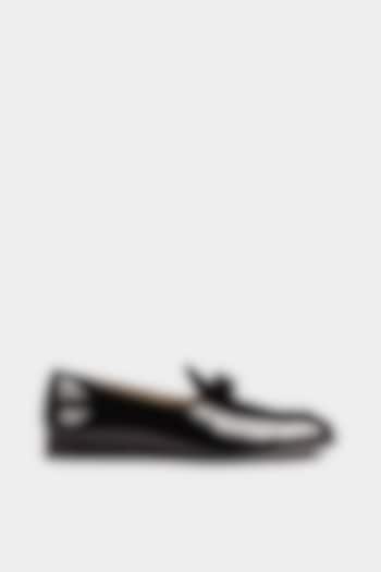 Black Hand Stitched Loafers With Bow Tie by Luxuro Formello at Pernia's Pop Up Shop