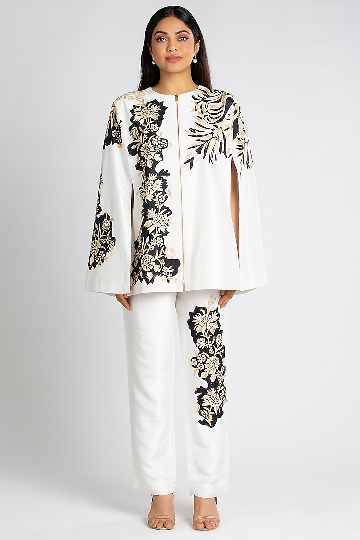 Off-White Silk Embroidered Co-Ord Set by Luxuries of Kashmir