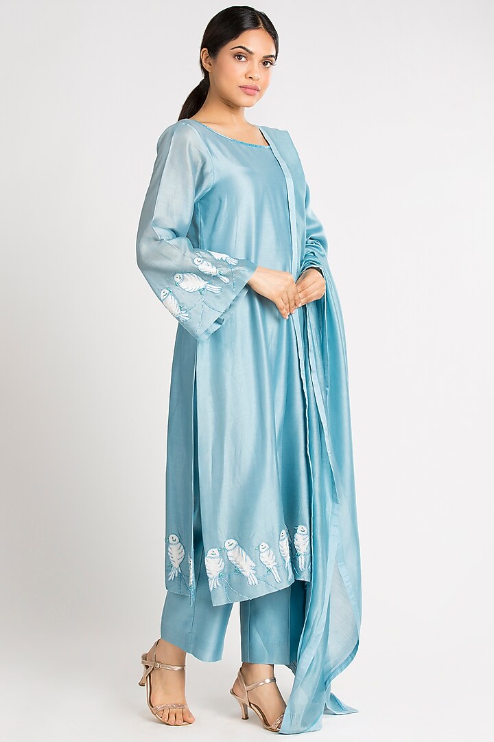 Sky Blue Embroidered Kurta Set by Luxuries of Kashmir at Pernia's Pop Up Shop