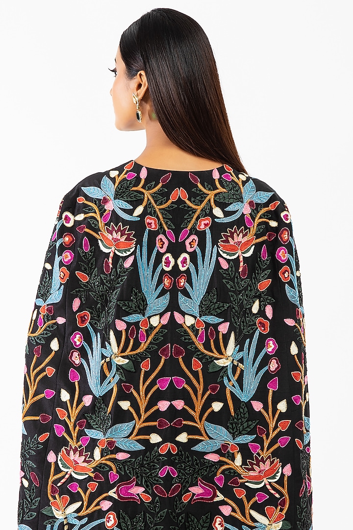 Black Hand Embroidered Cape by Luxuries of Kashmir at Pernia's Pop Up Shop