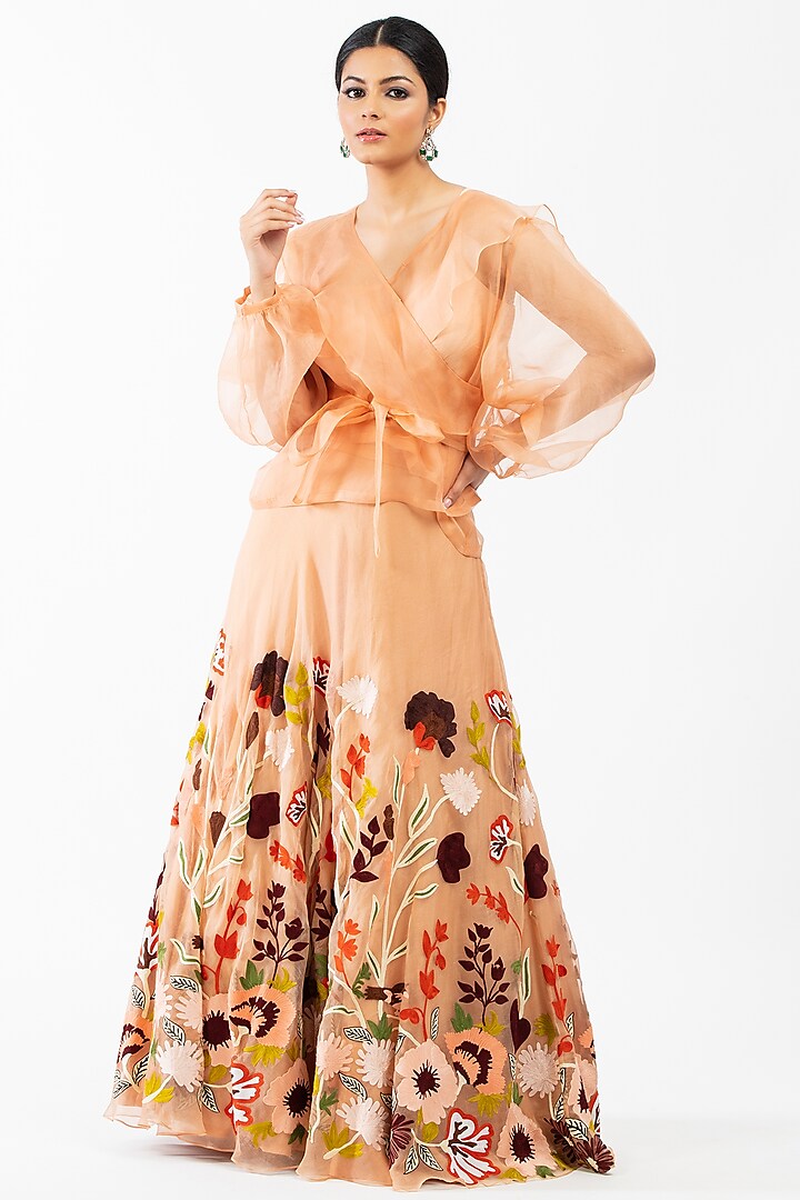 Peach Embroidered Skirt Set by Luxuries of Kashmir at Pernia's Pop Up Shop