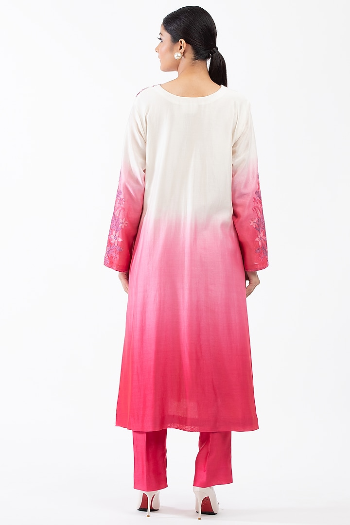 Pink & White Embroidered Kurta Set by Luxuries of Kashmir at Pernia's Pop Up Shop