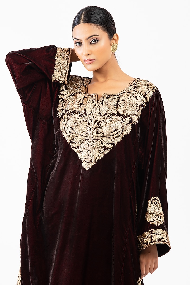 Maroon & Black Embroidered Pheran Set by Luxuries of Kashmir at Pernia's Pop Up Shop