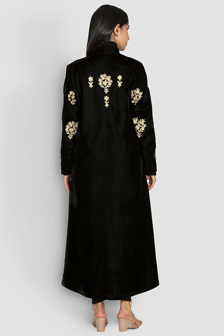 Black Embroidered Jacket by Luxuries of Kashmir at Pernia's Pop Up Shop