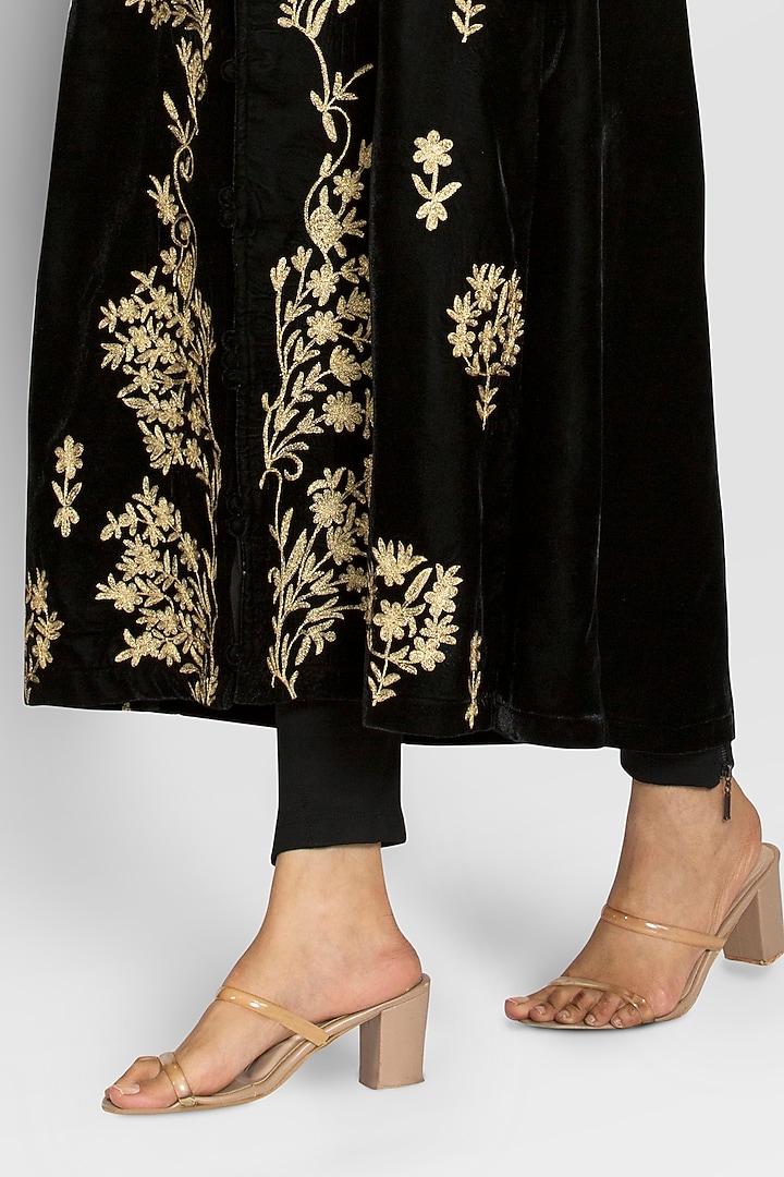 Black Embroidered Jacket by Luxuries of Kashmir at Pernia's Pop Up Shop