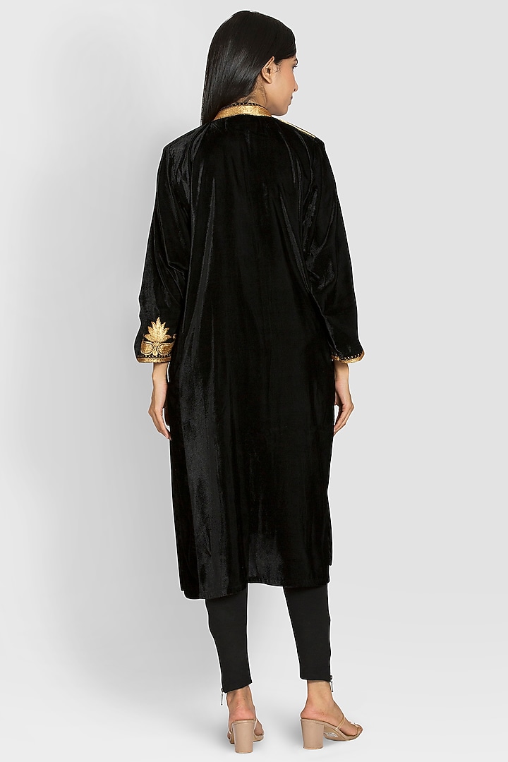 Black Tilla Embroidered Pheran by Luxuries of Kashmir at Pernia's Pop Up Shop