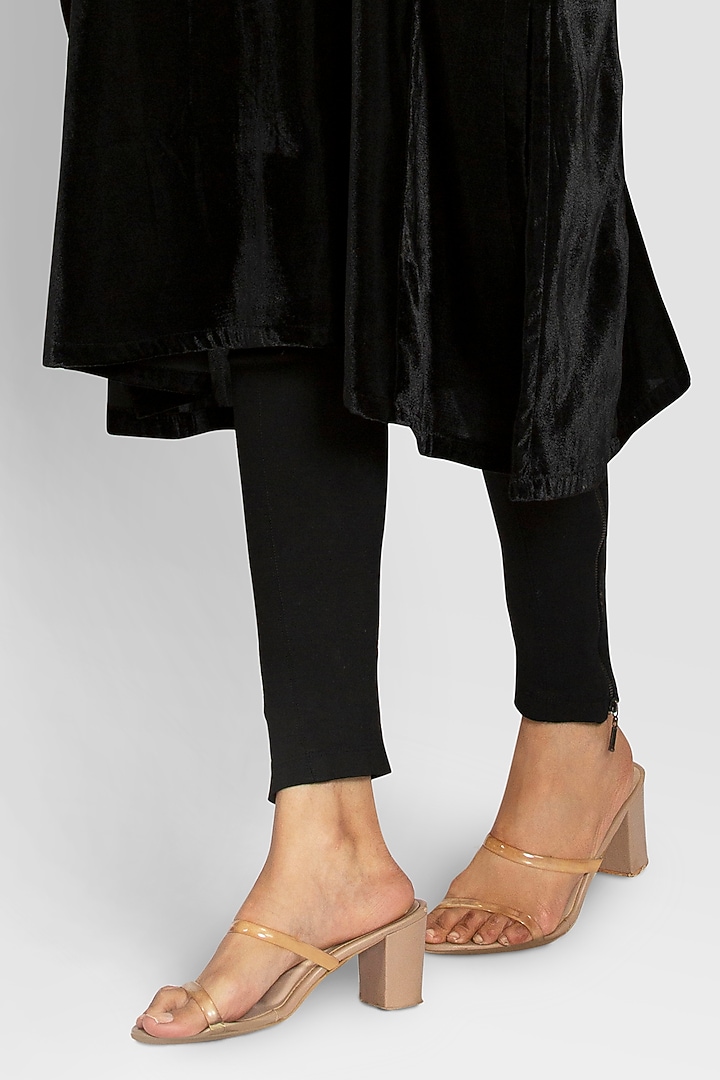 Black Tilla Embroidered Pheran by Luxuries of Kashmir at Pernia's Pop Up Shop