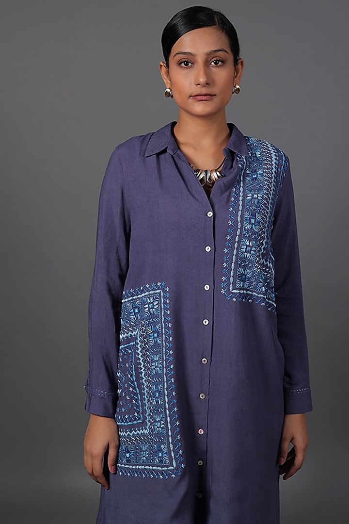 Navy Viscose Embroidered Kurta Set by LABEL VIDHI ANEJA at Pernia's Pop Up Shop