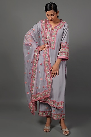 Grey Crepe Hand Embroidered Kurta Set by LABEL VIDHI ANEJA