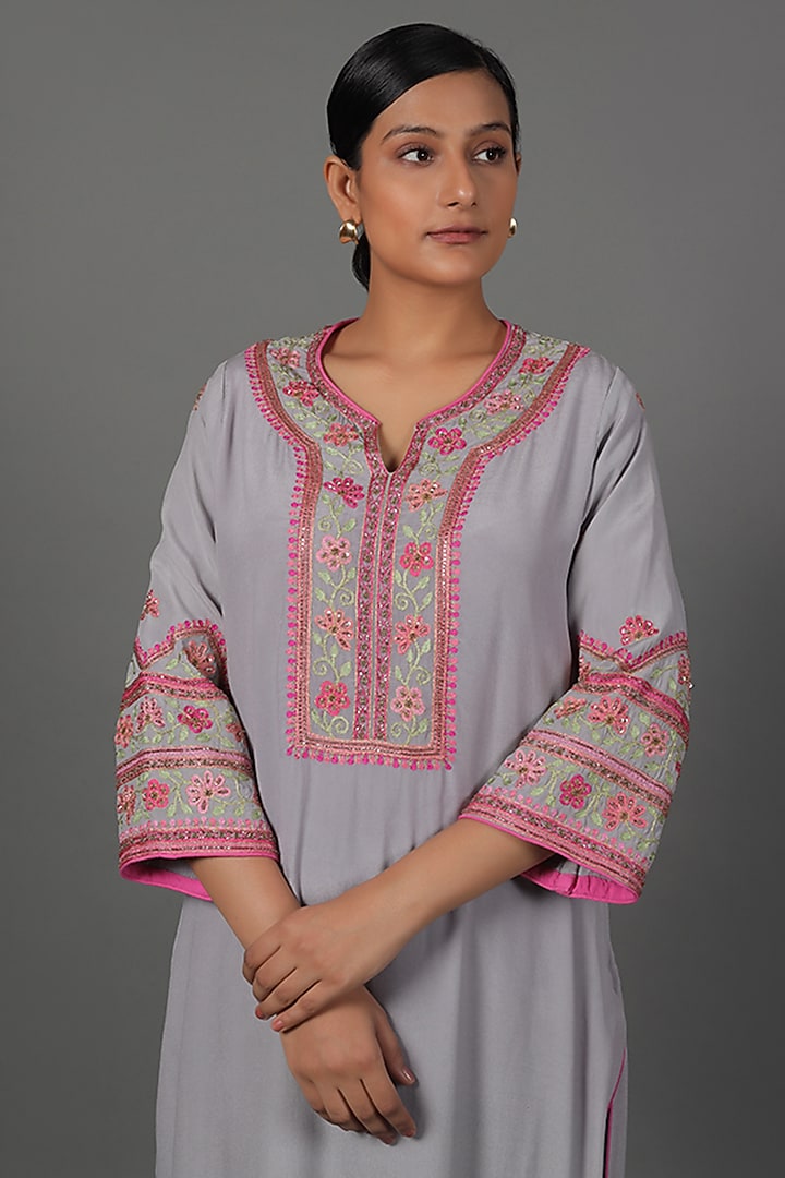 Grey Crepe Hand Embroidered Kurta Set by LABEL VIDHI ANEJA at Pernia's Pop Up Shop