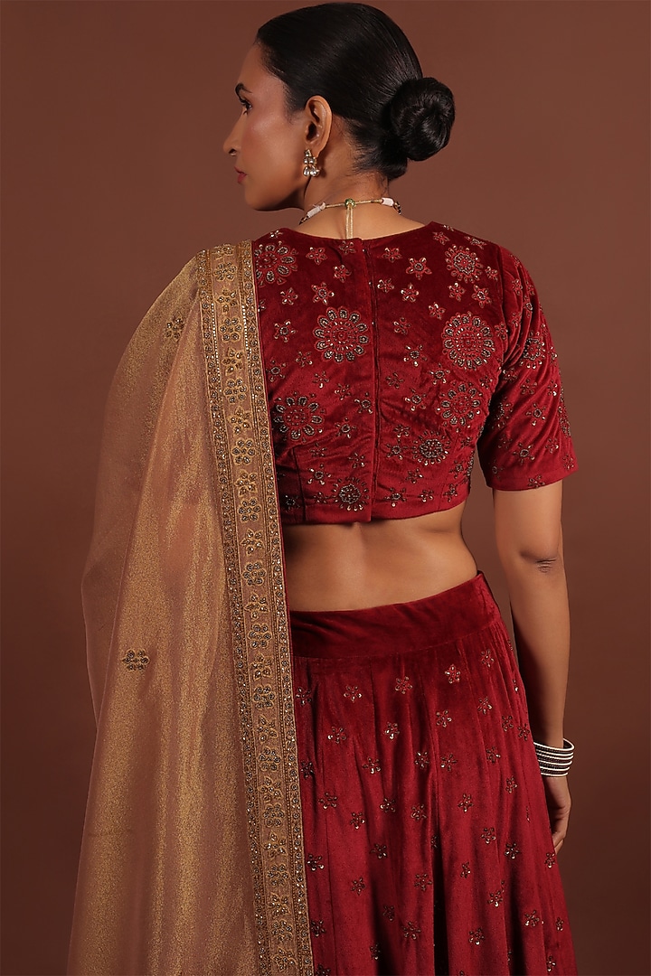 Maroon Velvet Hand Embroidered Wedding Lehenga Set by LABEL VIDHI ANEJA at Pernia's Pop Up Shop
