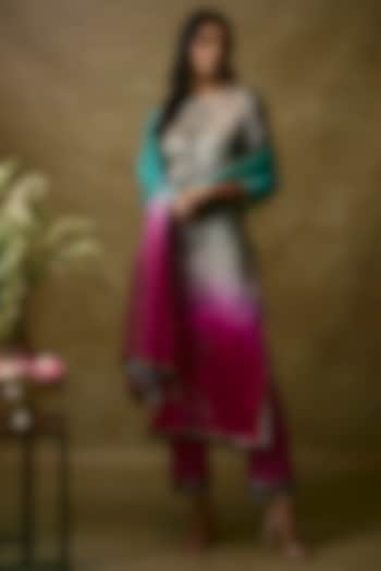 Lilac & Pink Silk Satin Kurta Set by Maayera Jaipur