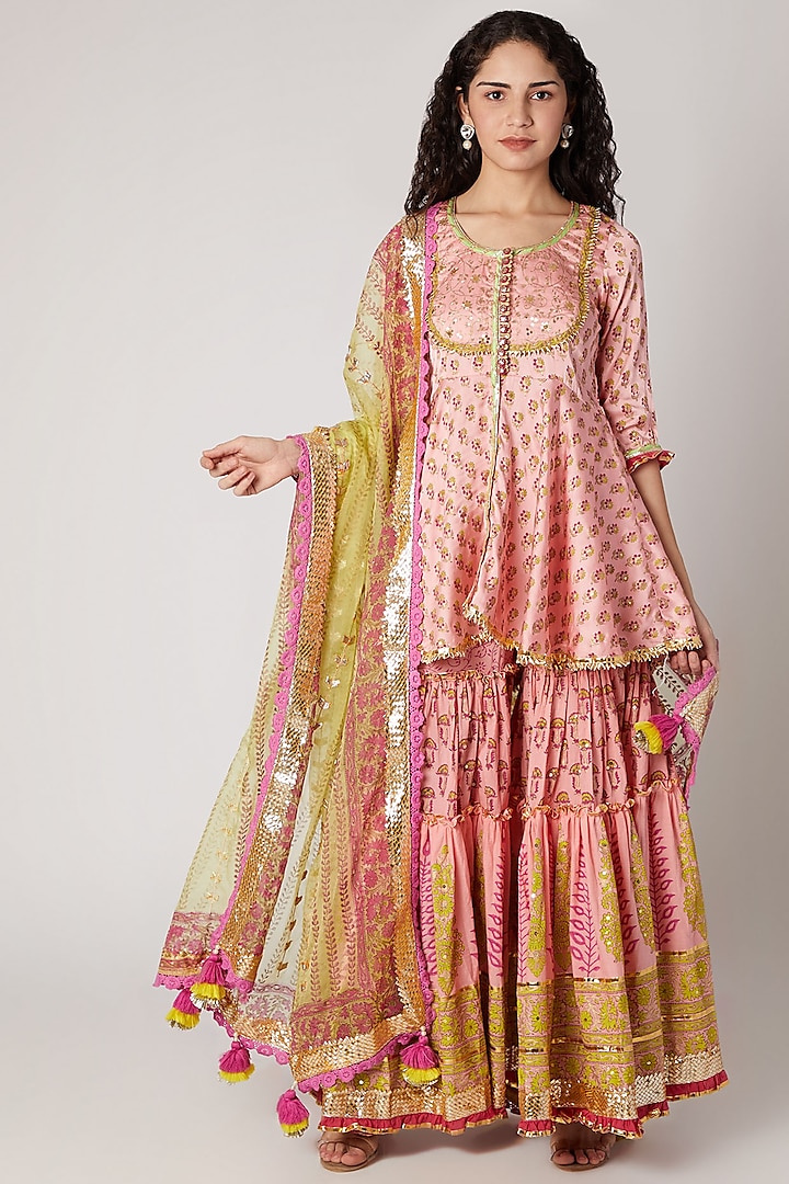 Peach Block Printed Sharara Set by Maayera Jaipur at Pernia's Pop Up Shop