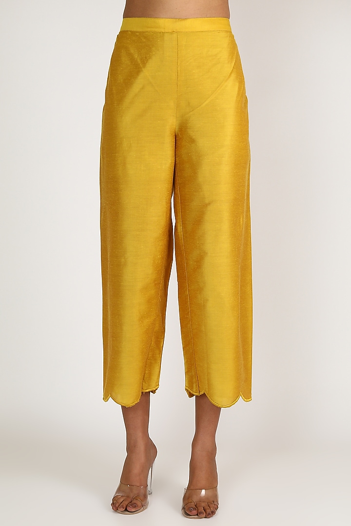 Yellow Embroidered Tunic Set by Maithili by Anju Nath at Pernia's Pop Up Shop