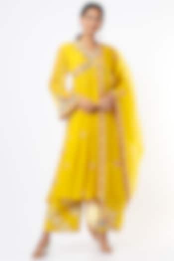 Dandelion Yellow Embroidered Gathered Long Kurta Set by Mahi Calcutta at Pernia's Pop Up Shop