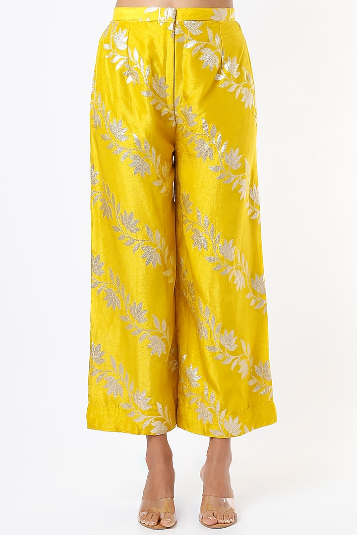 Dandelion Yellow Embroidered Gathered Long Kurta Set by Mahi Calcutta at Pernia's Pop Up Shop