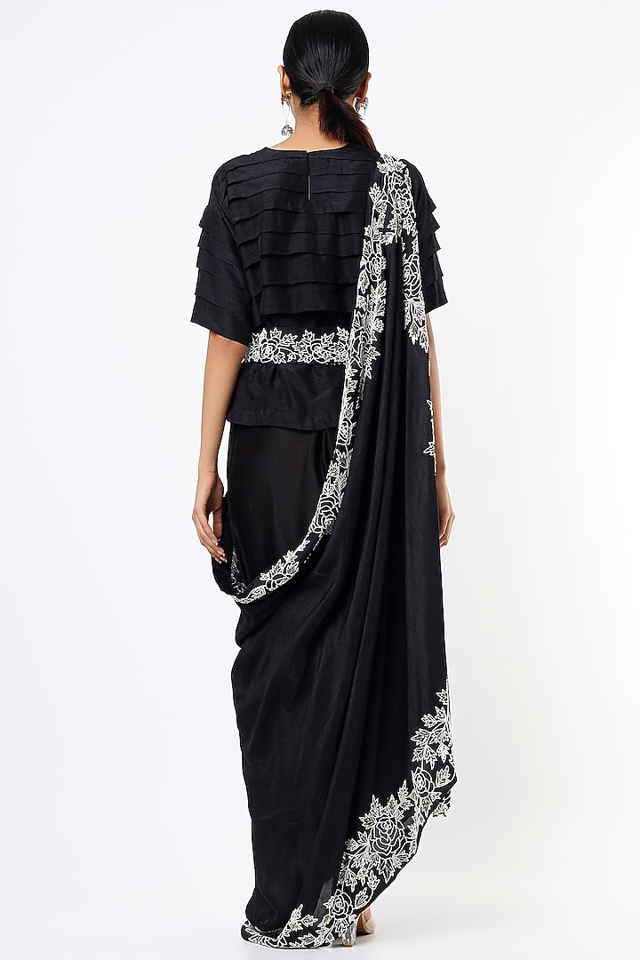 Black Silk Flared Pant Set With Pre-Stitched Drape by Mahi Calcutta at Pernia's Pop Up Shop