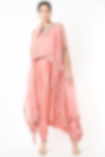 Blush Pink Embroidered Cape Set by Mahi Calcutta at Pernia's Pop Up Shop