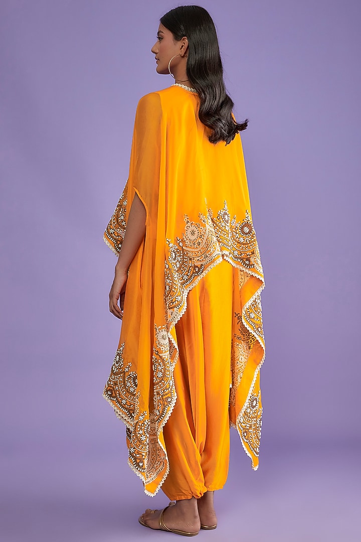 Sunset Orange Organza Embroidered Cape Set by Mahi Calcutta at Pernia's Pop Up Shop