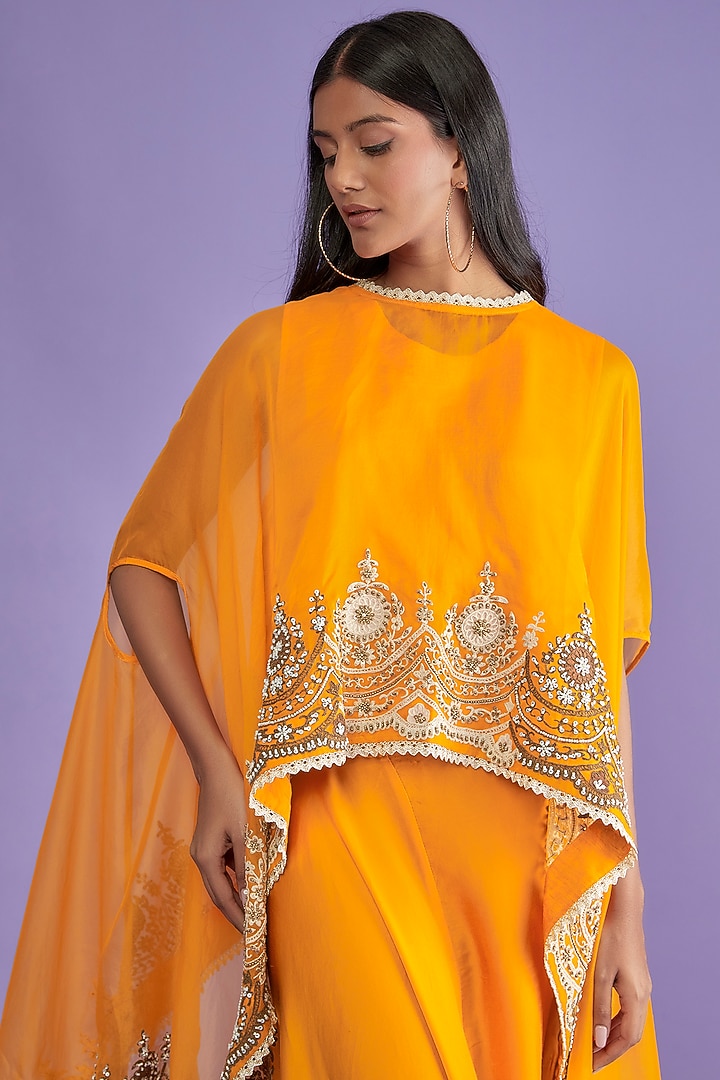 Sunset Orange Organza Embroidered Cape Set by Mahi Calcutta at Pernia's Pop Up Shop