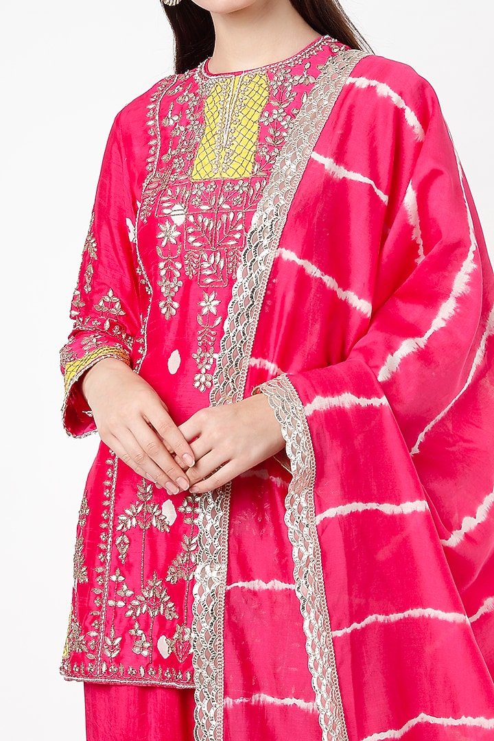 Fuchsia Embroidered Party Wear Sharara Set by Mahi Calcutta at Pernia's Pop Up Shop