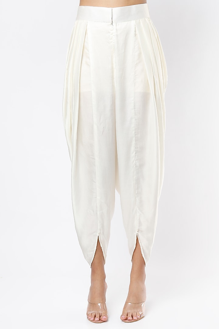 Lemon Yellow Embroidered Cape Set by Mahi Calcutta at Pernia's Pop Up Shop