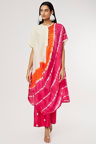 Fuchsia Printed Cowl-Cut Kaftan Set by Mahi Calcutta