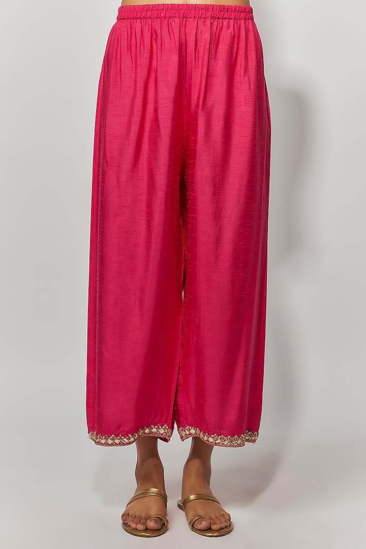 Fuchsia Cotton Silk Gota Patti Embroidered Kaftan Set by Mahi Calcutta at Pernia's Pop Up Shop
