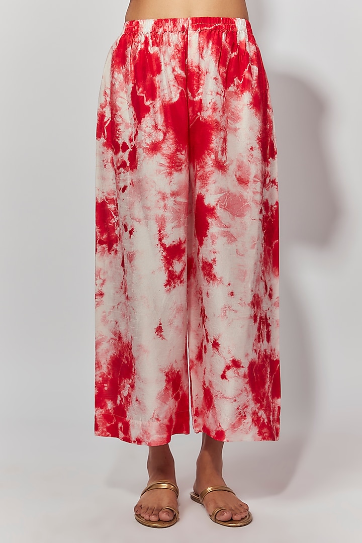 Red Summer Cotton Silk Gota Patti Embroidered Co-Ord Set by Mahi Calcutta at Pernia's Pop Up Shop