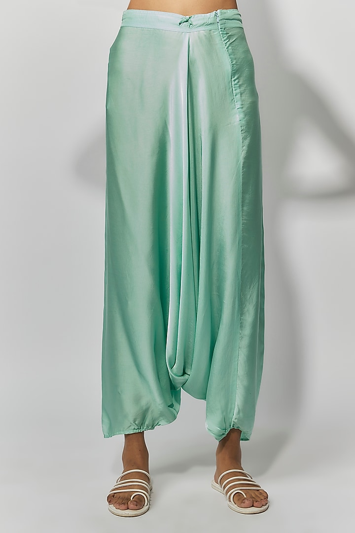 Aqua Blue Organza Zari Embroidered Cape Set by Mahi Calcutta at Pernia's Pop Up Shop