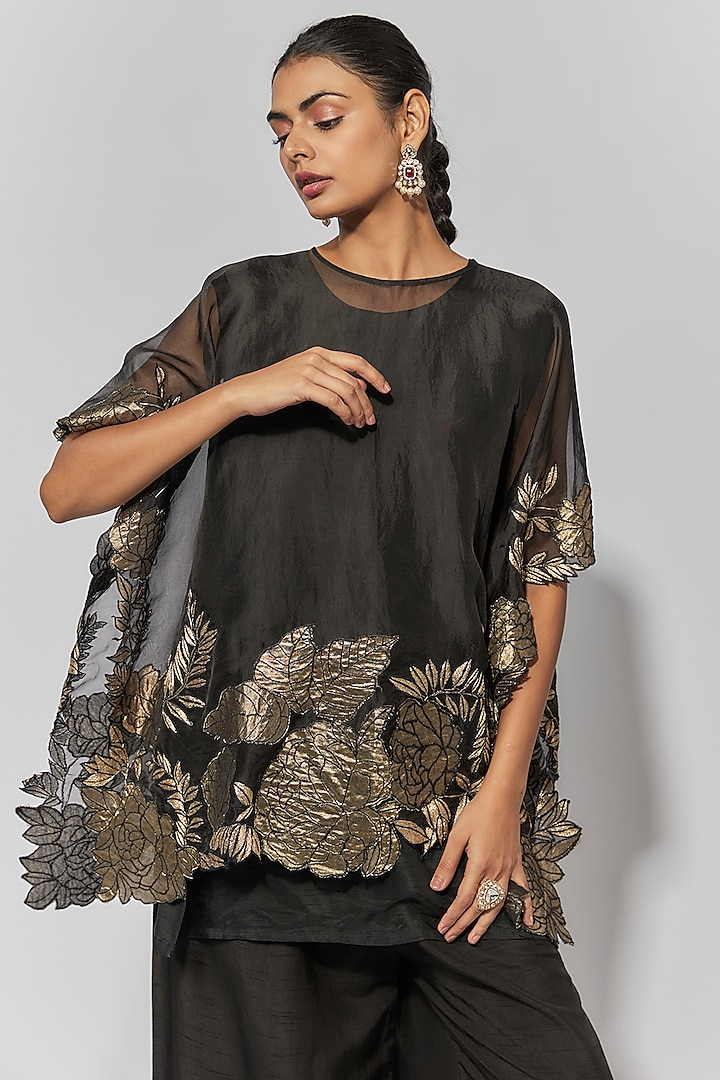 Black Pure Organza Embellished Kaftan Set by Mahi Calcutta at Pernia's Pop Up Shop