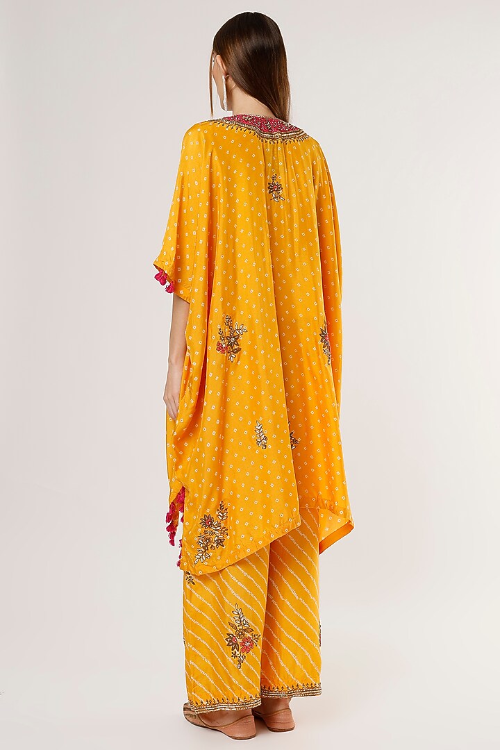Mustard Printed Kaftan Set by Mahi Calcutta at Pernia's Pop Up Shop