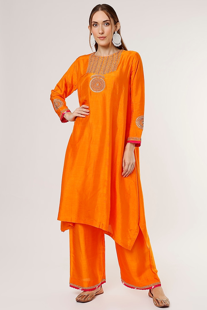 Orange Embroidered Kurta Set by Mahi Calcutta