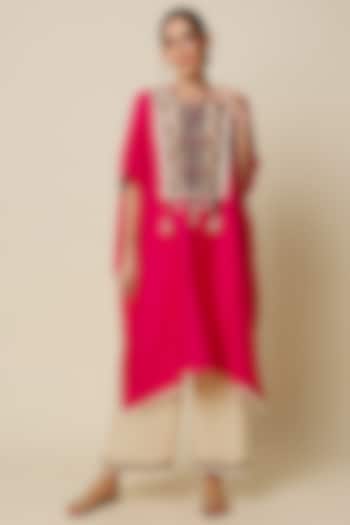 Hot Pink Embroidered Kaftan Set by Mahi Calcutta at Pernia's Pop Up Shop