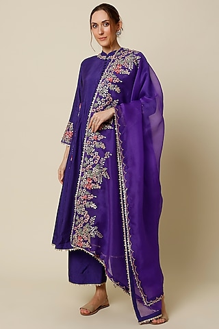 Purple Embroidered Kurta Set by Mahi Calcutta