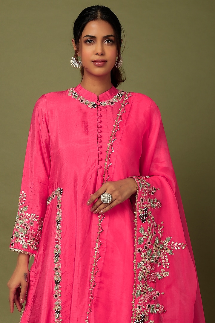 Fuchsia Pink Cotton Silk Zardosi Embroidered Kurta Set by Mahi Calcutta at Pernia's Pop Up Shop