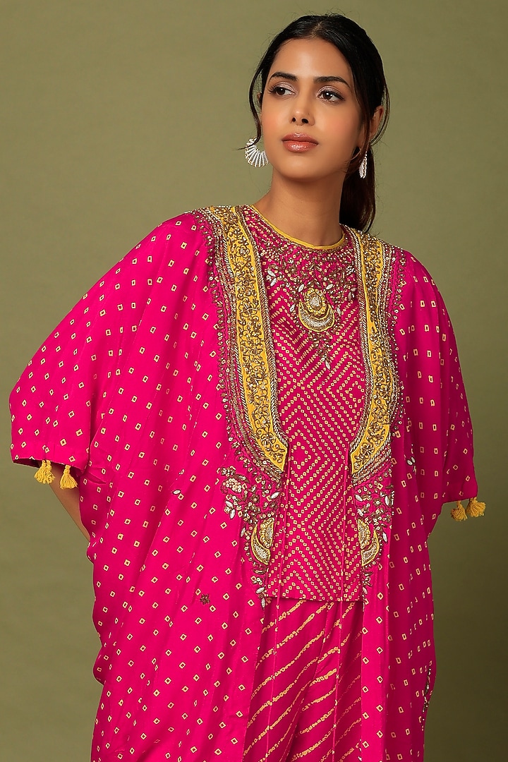 Vermillion Red Embroidered Kaftan Set by Mahi Calcutta at Pernia's Pop Up Shop