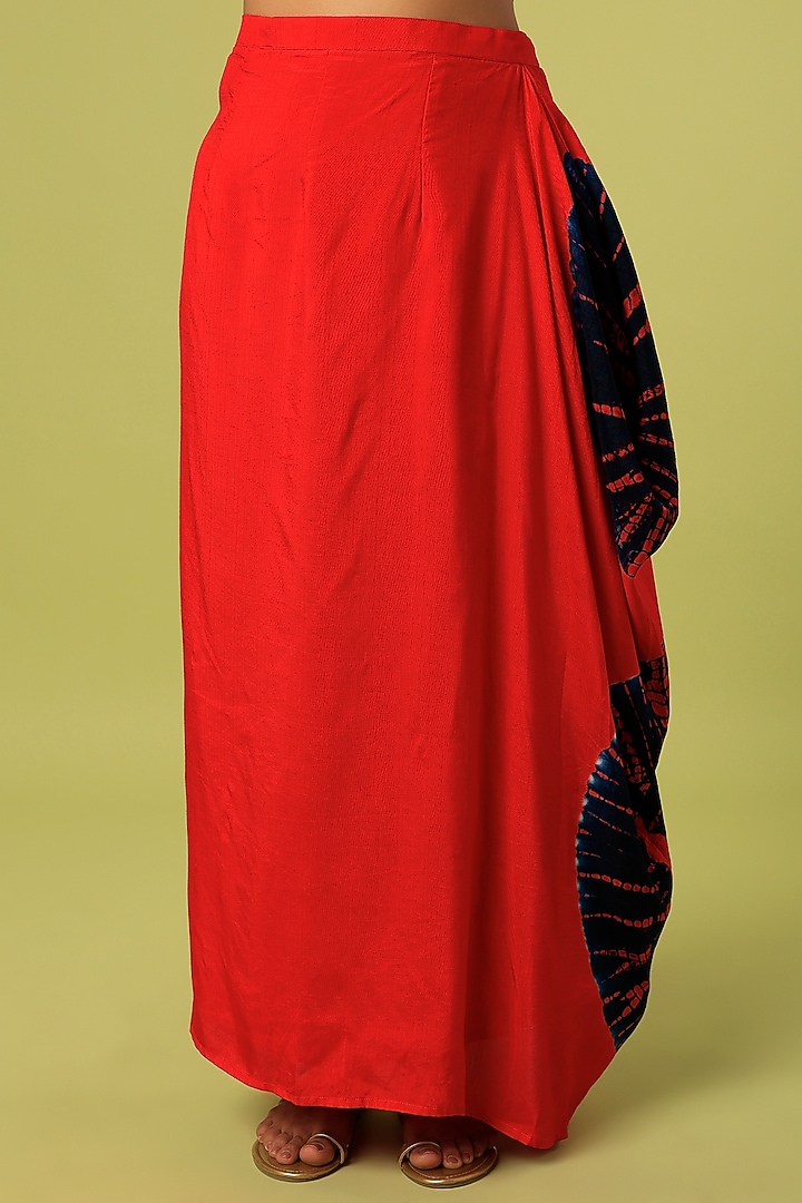 Vermillion Red Cotton Silk Skirt Set by Mahi Calcutta at Pernia's Pop Up Shop