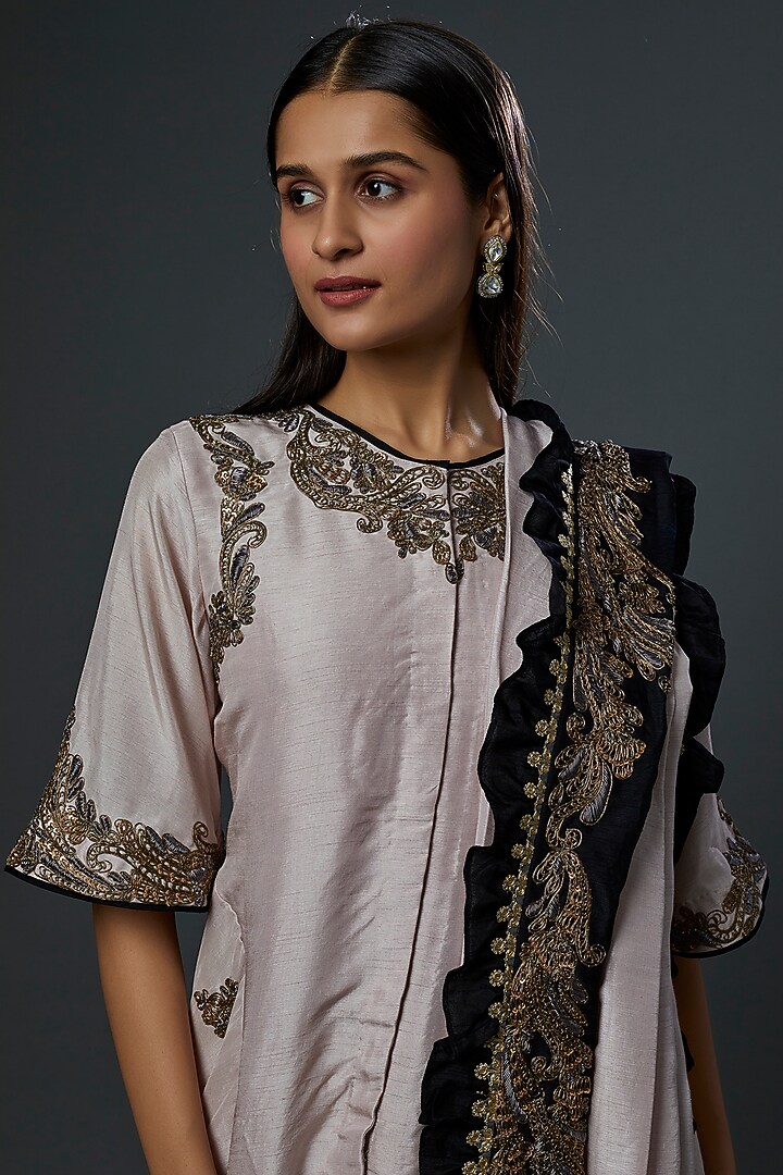 Blush Pink Embroidered Kurta Set
