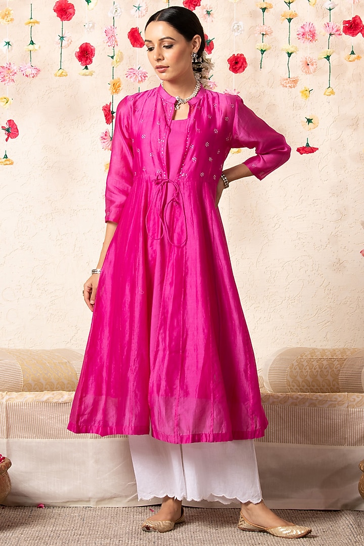 Magenta Pink Chanderi Embellished Cape Set by Marche at Pernia's Pop Up Shop