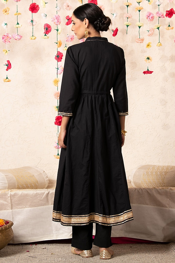 Black Cotton Embellished Angrakha Kurta Set by Marche at Pernia's Pop Up Shop