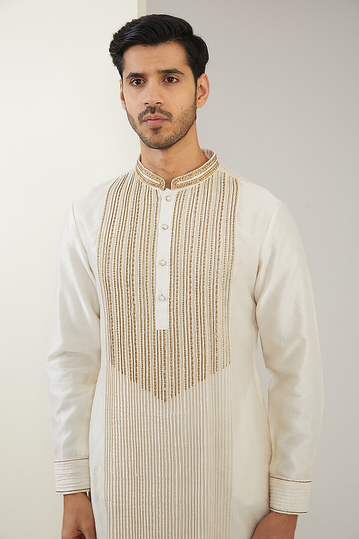 Ivory Silk Chanderi Hand Embroidered Kurta Set by MARAASIM at Pernia's Pop Up Shop