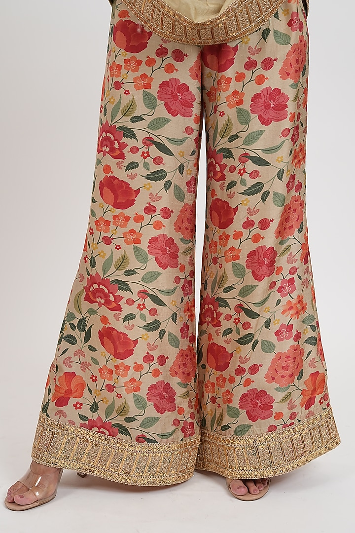 Olive Green Dola Silk Hand Embroidered Kurta Set by Mansi Gajjar at Pernia's Pop Up Shop