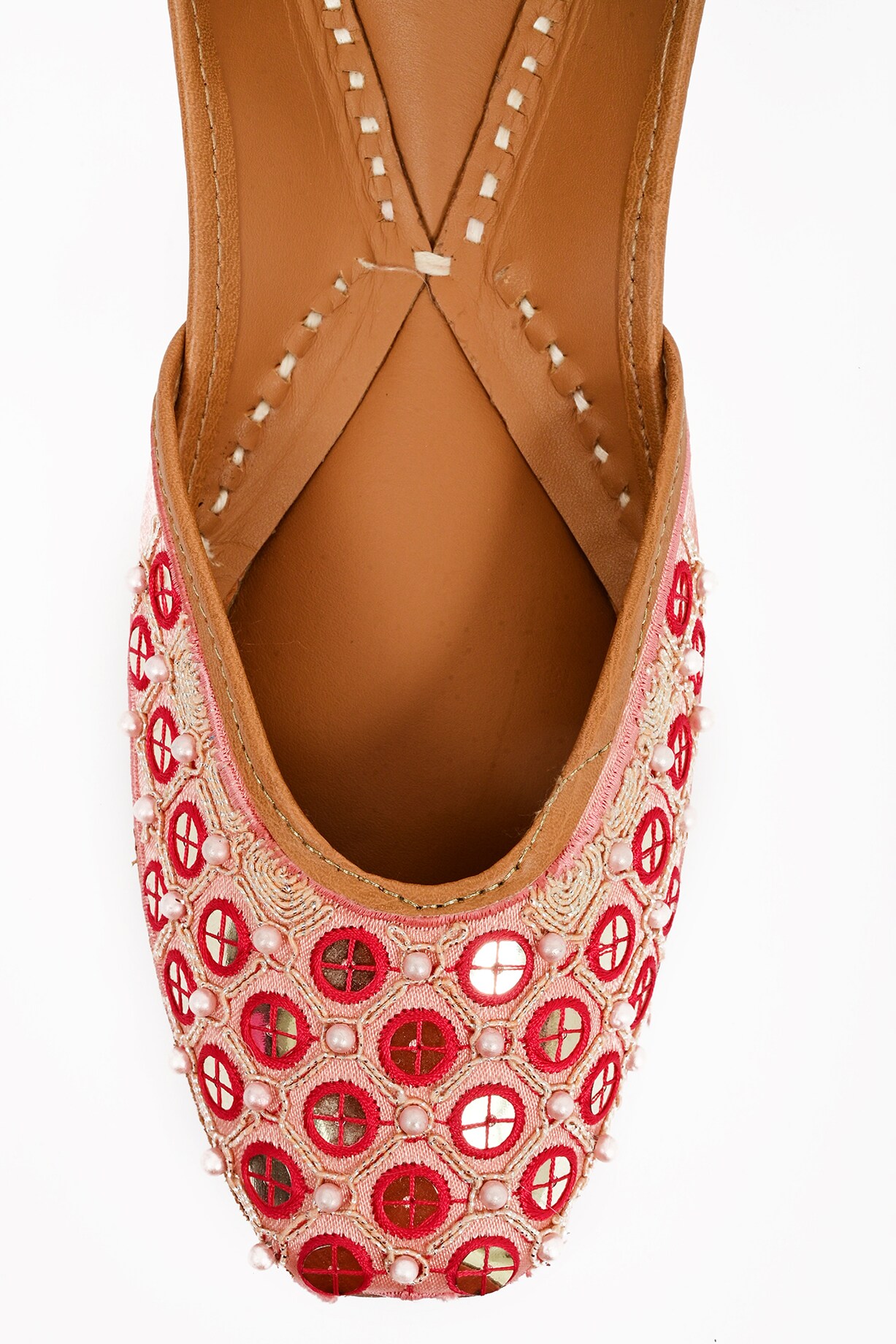 Caramel Beige Embroidered Cruelty-Free Leather Juttis